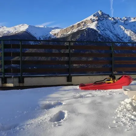 Il Nido - Delizioso Presso Il Centro Con Vista Spettacolare E Giardino Oulx