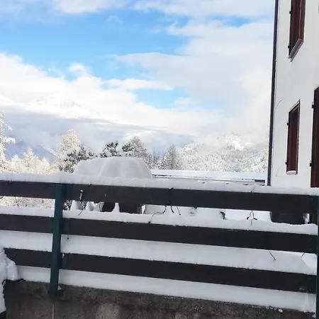 Apartmán Il Nido - Delizioso Presso Il Centro Con Vista Spettacolare E Giardino Oulx