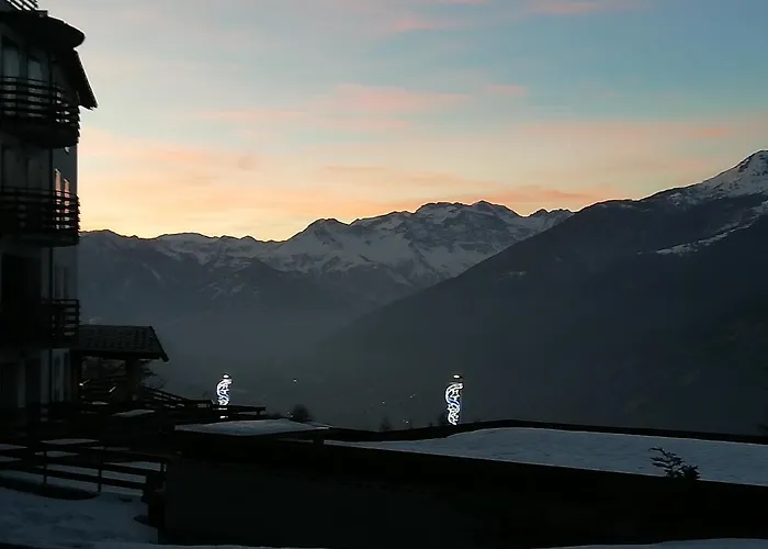 Il Nido - Delizioso Presso Il Centro Con Vista Spettacolare E Giardino Oulx