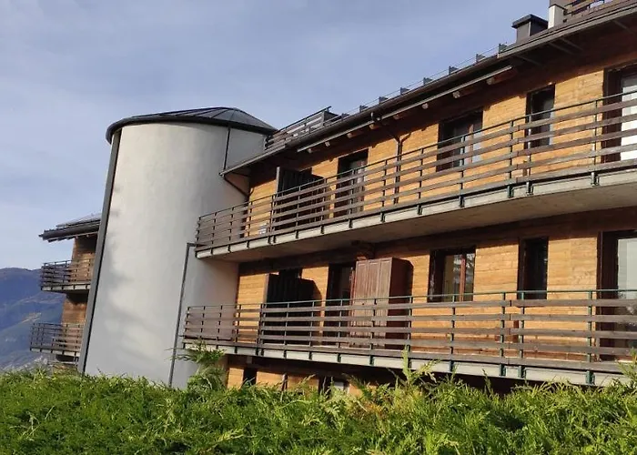 Il Nido - Delizioso Presso Il Centro Con Vista Spettacolare E Giardino Oulx